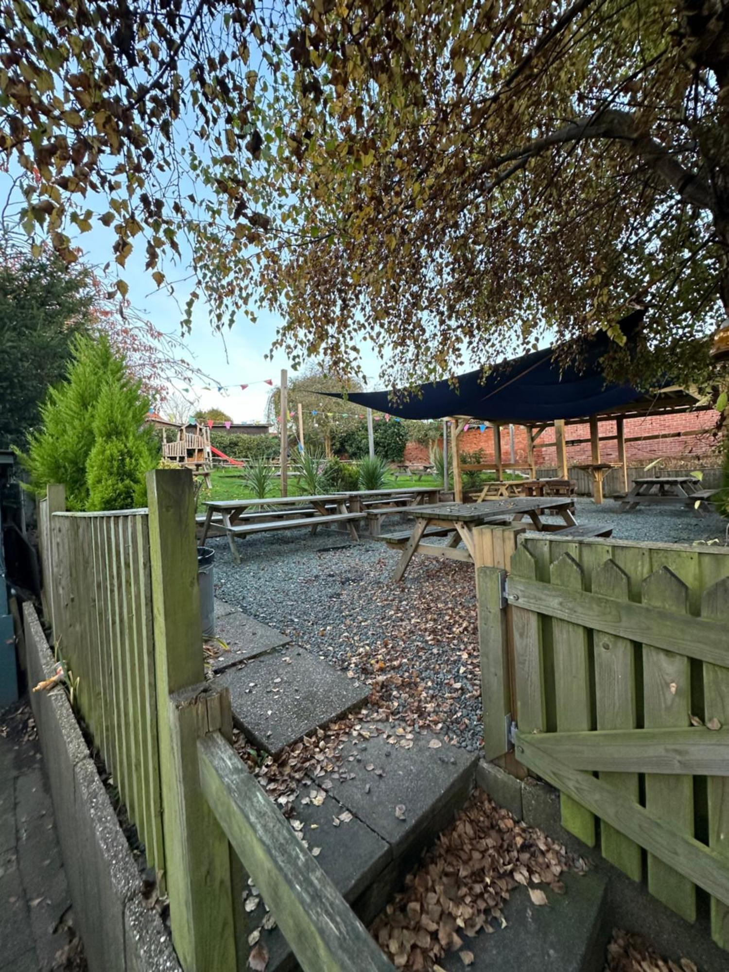 The Old Ship Inn Lowdham Buitenkant foto